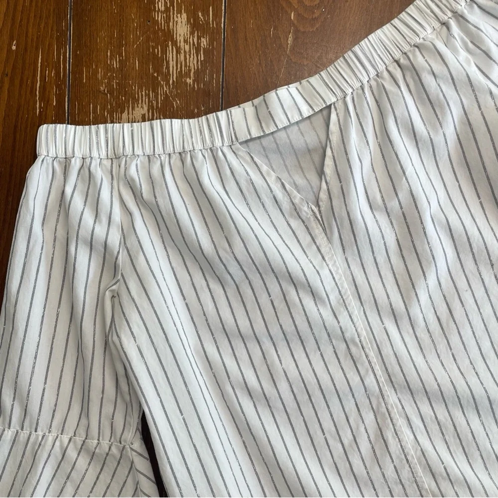 Calvin Klein Off-the-Shoulder Bell Sleeve Top - Picture 5 of 5